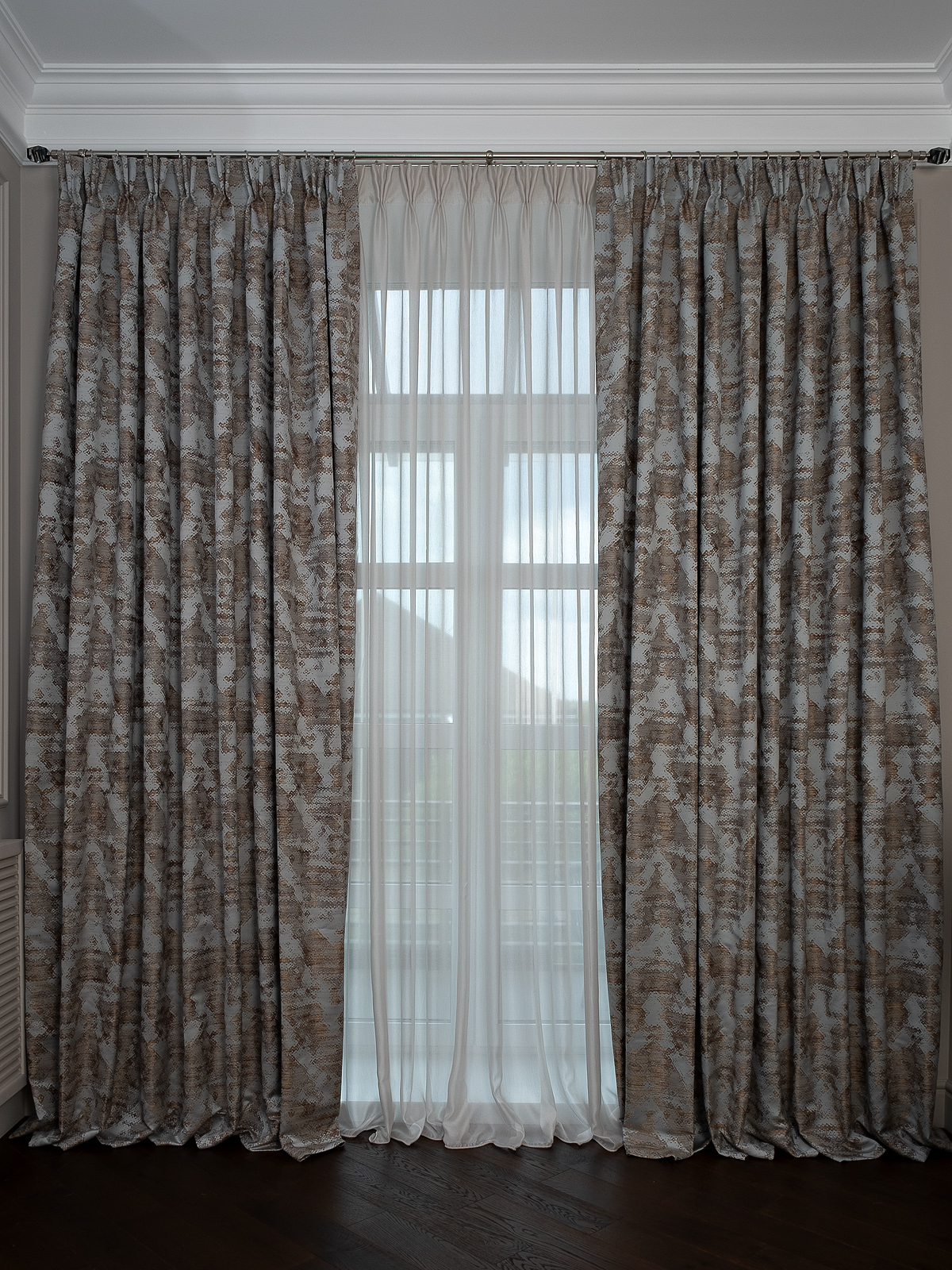 Портьера Bromley голубой 300*260
